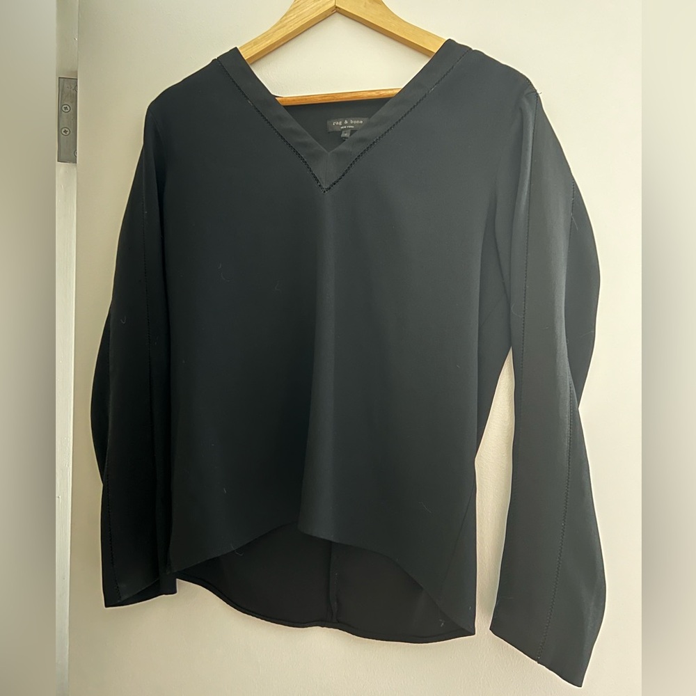 Rag & Bone satin dark navy v-neck blouse (size small)